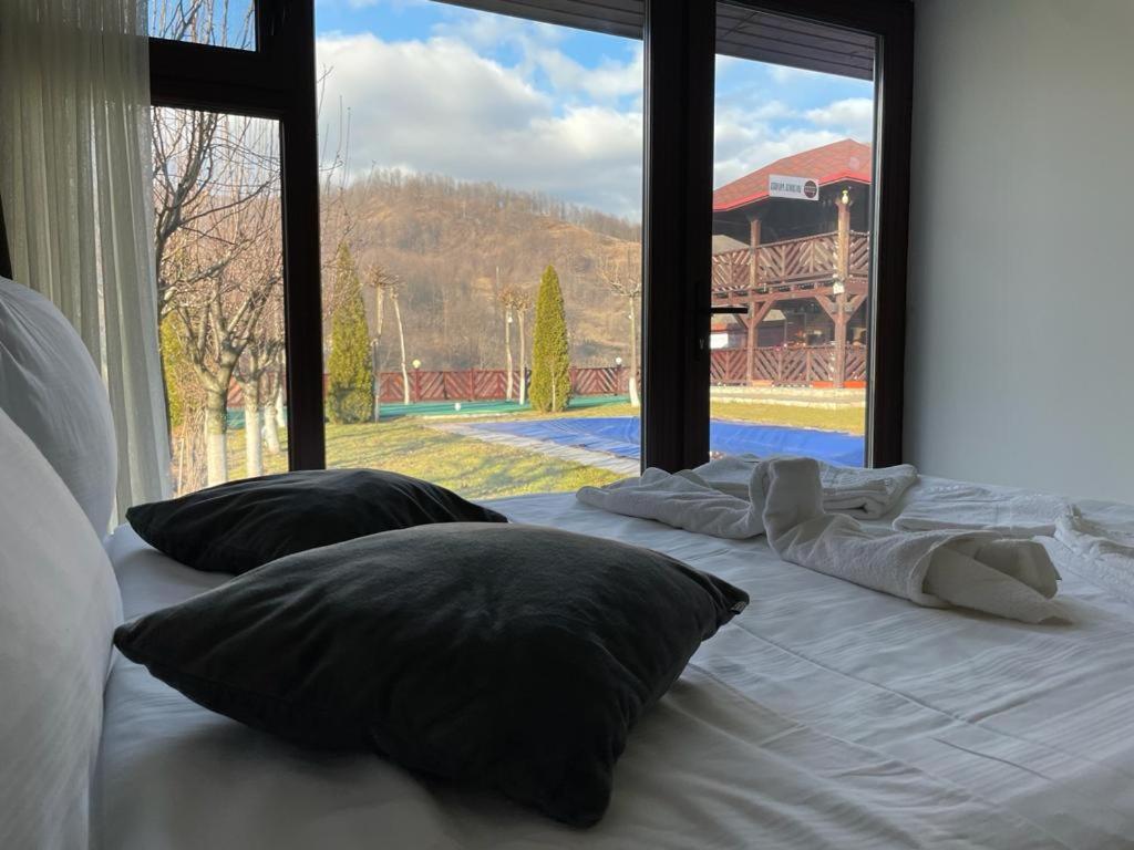 Pridvorul Haiducilor Slănic-Moldova Dış mekan fotoğraf